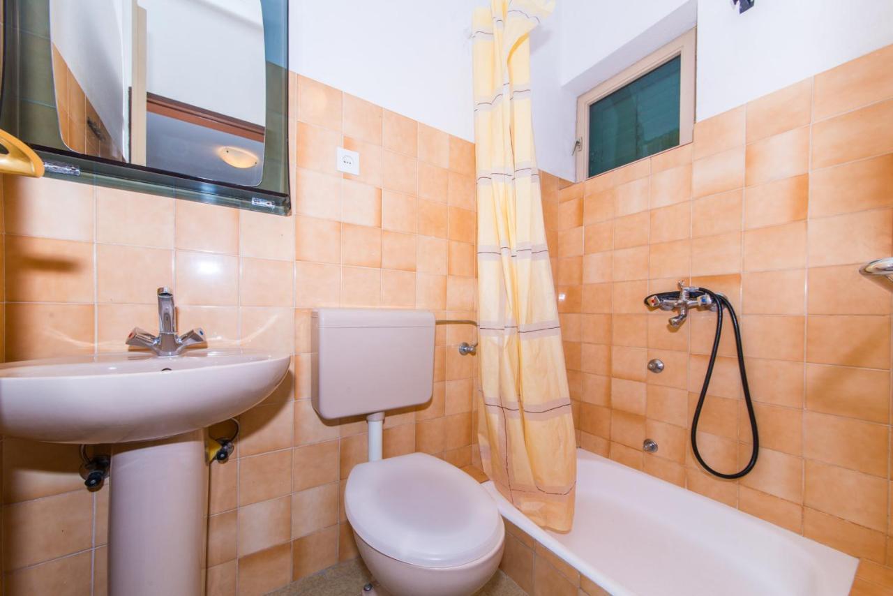Apartment Villa Besker Makarska Extérieur photo